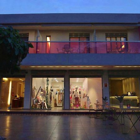 Island Aparthotel เปฟกี ภายนอก รูปภาพ